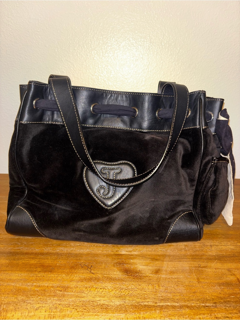 Juicy Couture Daydreamer Bag Vintage Black Velour Y2K Era Excellent Condition - Picture 8 of 11